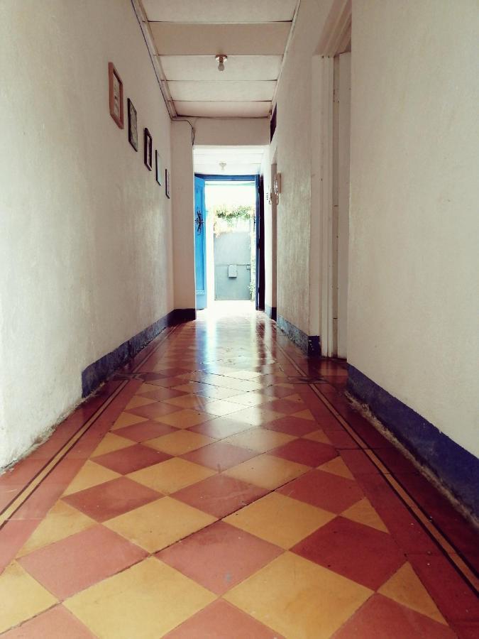4 Grados Hostel Guatemala City Ngoại thất bức ảnh