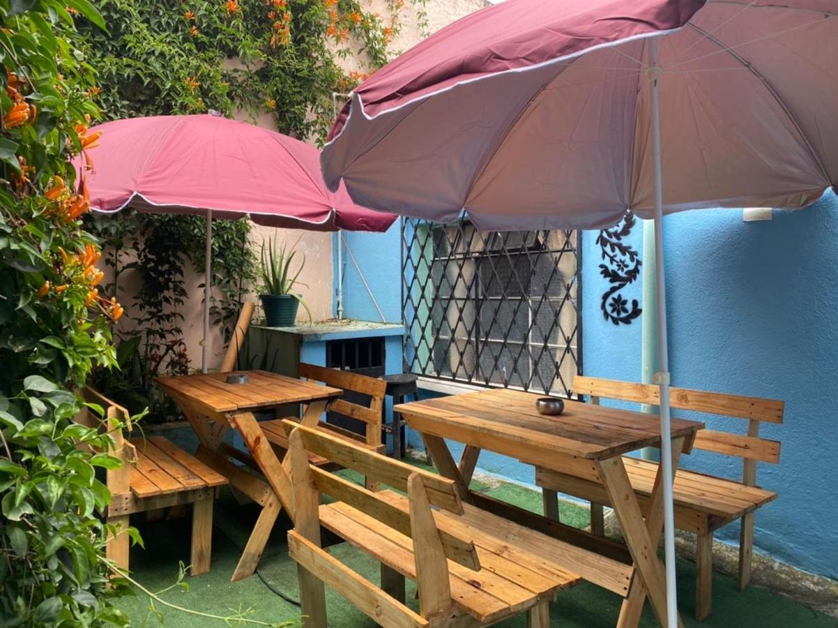 4 Grados Hostel Guatemala City Ngoại thất bức ảnh